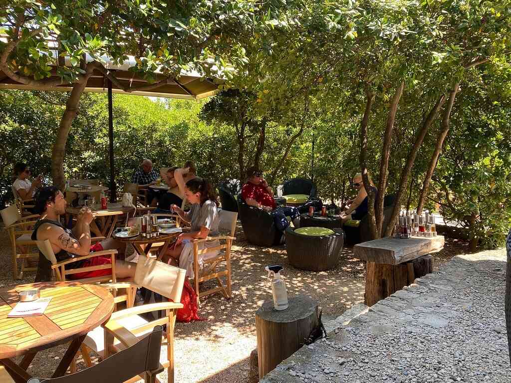 Lacroma Snack Bar surrounded by greenery